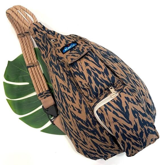 New✨ KAVU Chevron Shore Rope Sling Bag - Picture 1 of 12